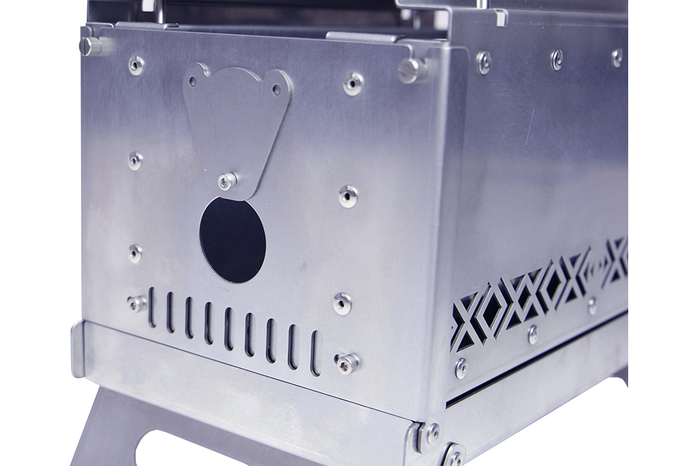 丸形の点火口と吸気スリット